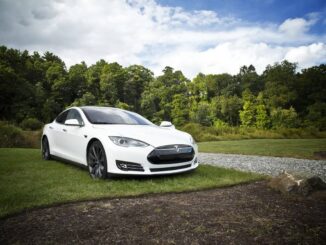 Ökobilanz Tesla E-Fahrzeug